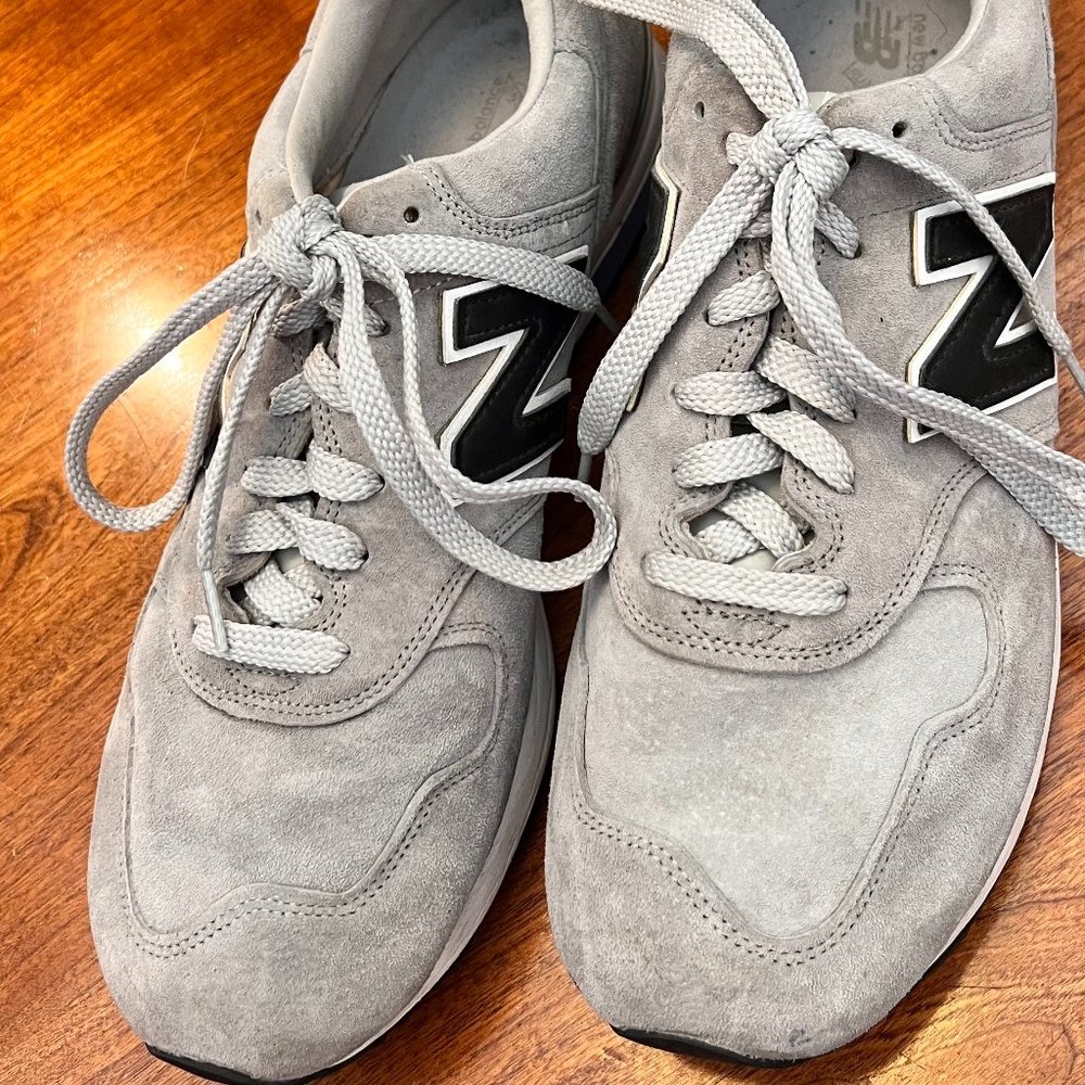 New Balance 1400's - gray (size 12D)